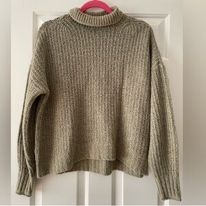 Light green American Eagle turtleneck sweater